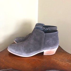 Sam Edelman Petty 2 Women's Suede Ankle Booties Grey Distressed Side Zip 8.5
